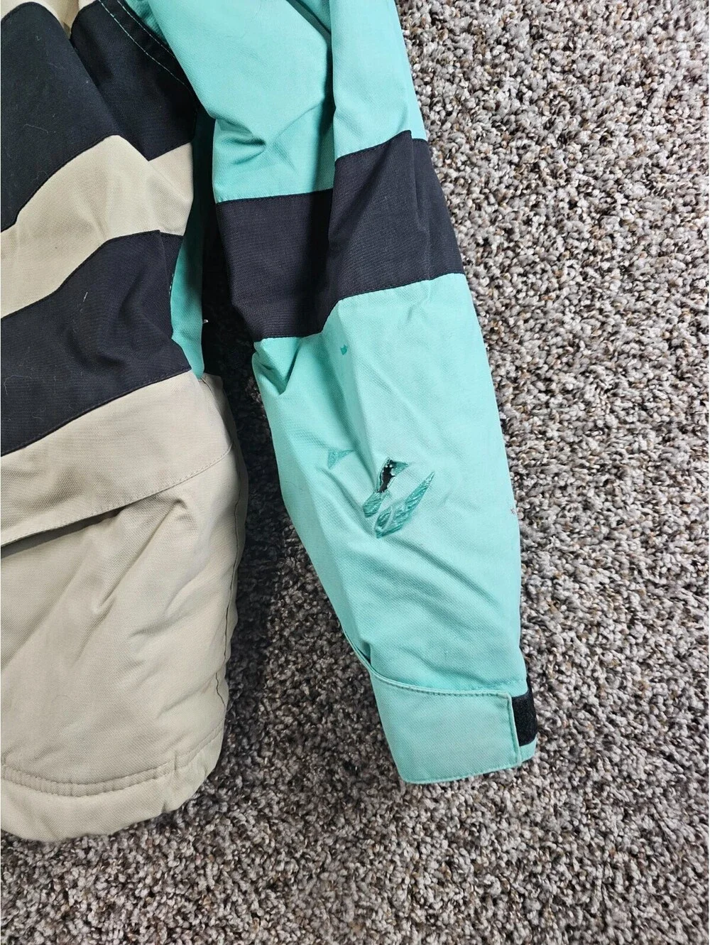Grenade Girls Sz M Snowboarding Jacket Teal Gray Winter Coat